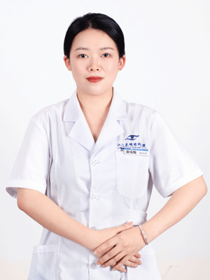 潘俏梅	高级视光师